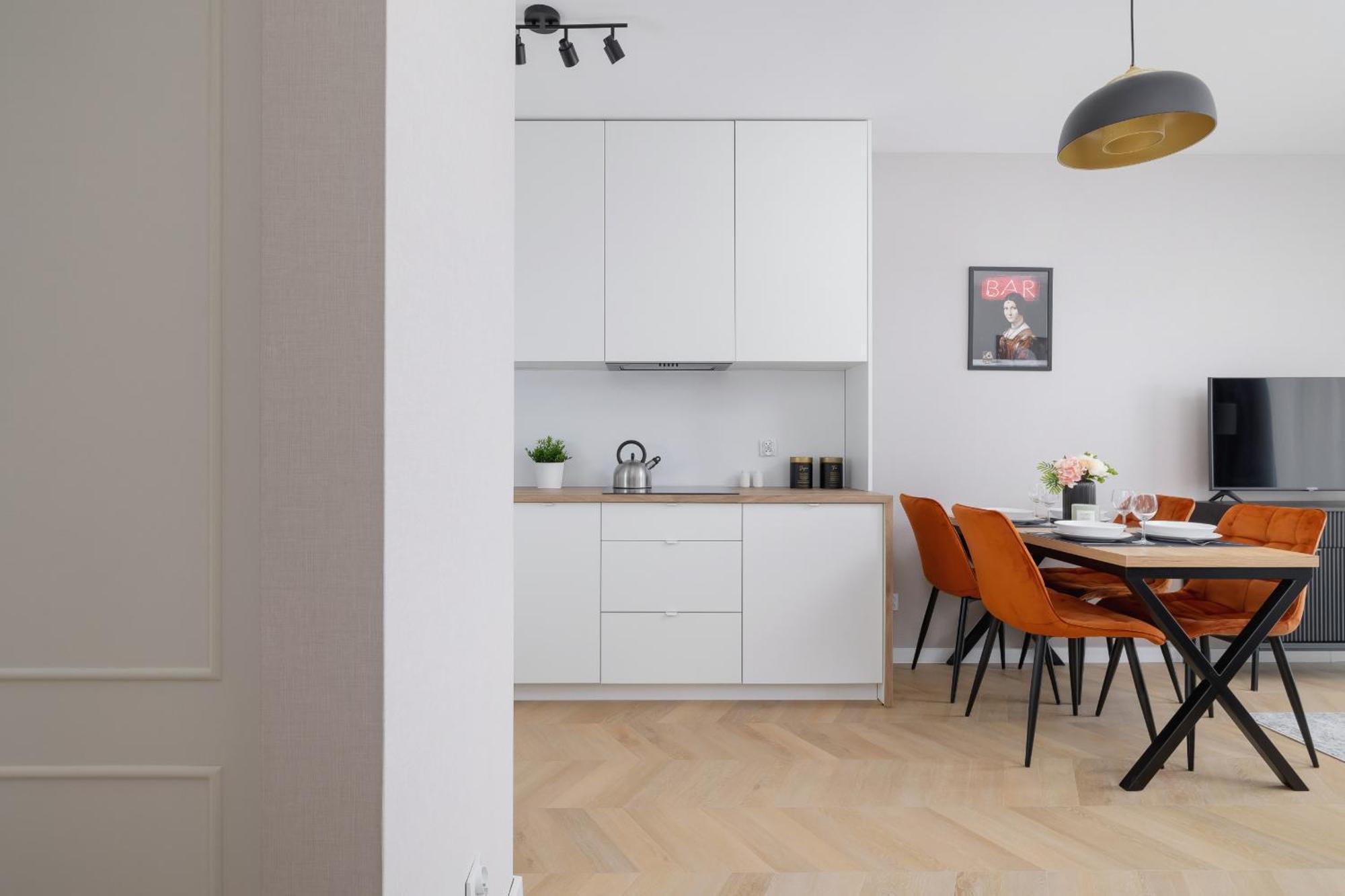 Klimatyzowane W Centrum Krakowa Z Parkingiem I Biurkiem By Renters Prestige *