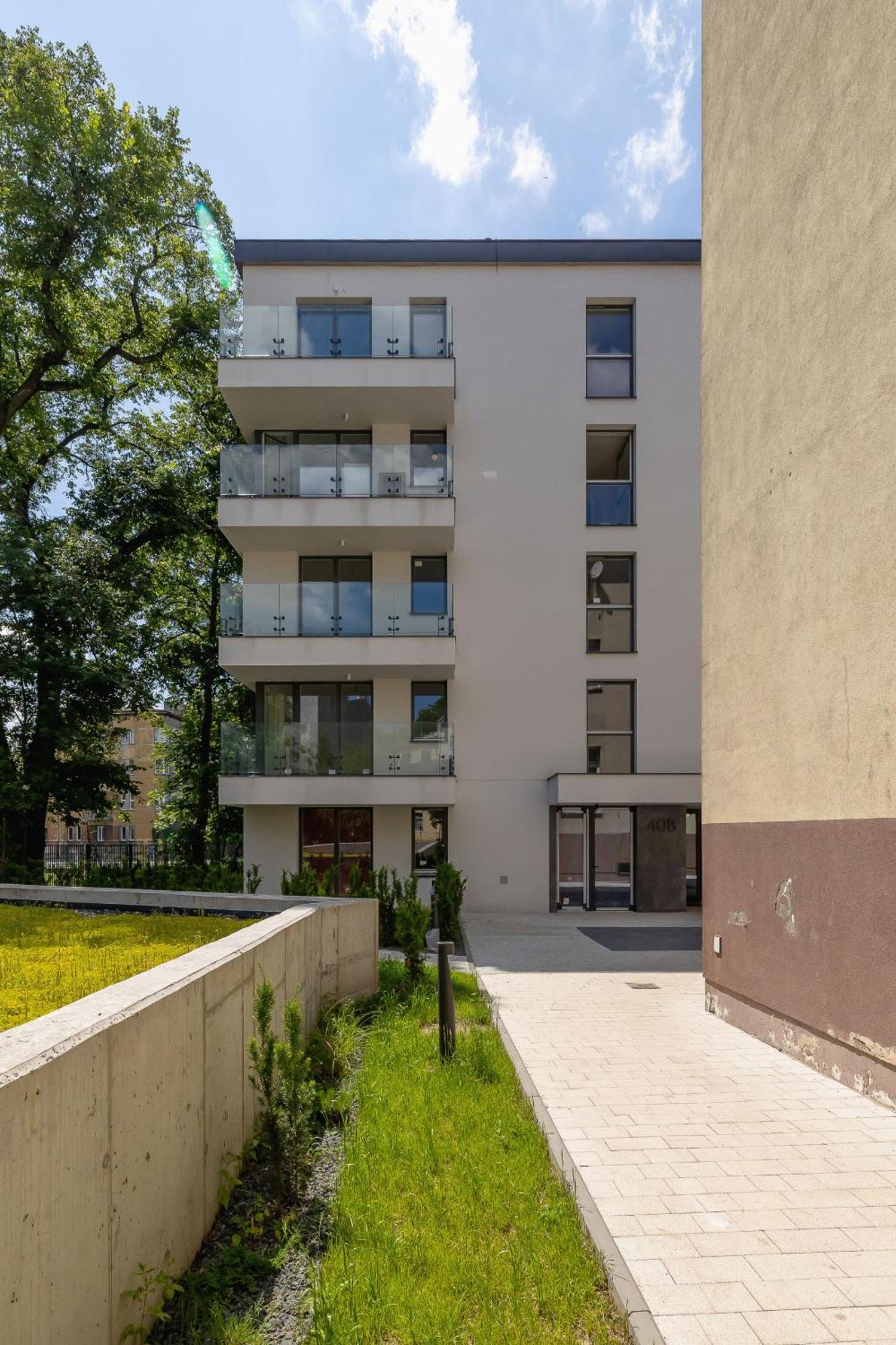Apartment Klimatyzowane W Centrum Krakowa Z Parkingiem I Biurkiem By Renters Prestige *