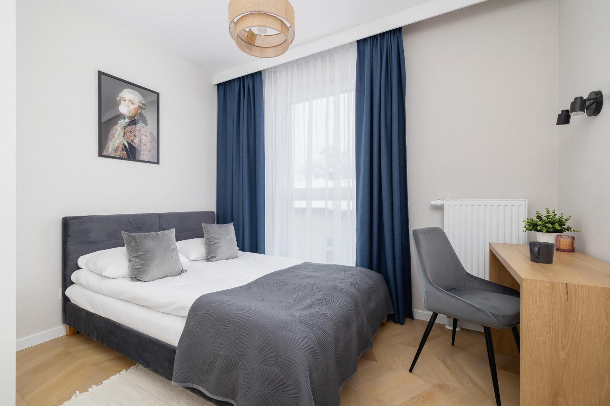 Apartment Klimatyzowane W Centrum Krakowa Z Parkingiem I Biurkiem By Renters Prestige Krakow