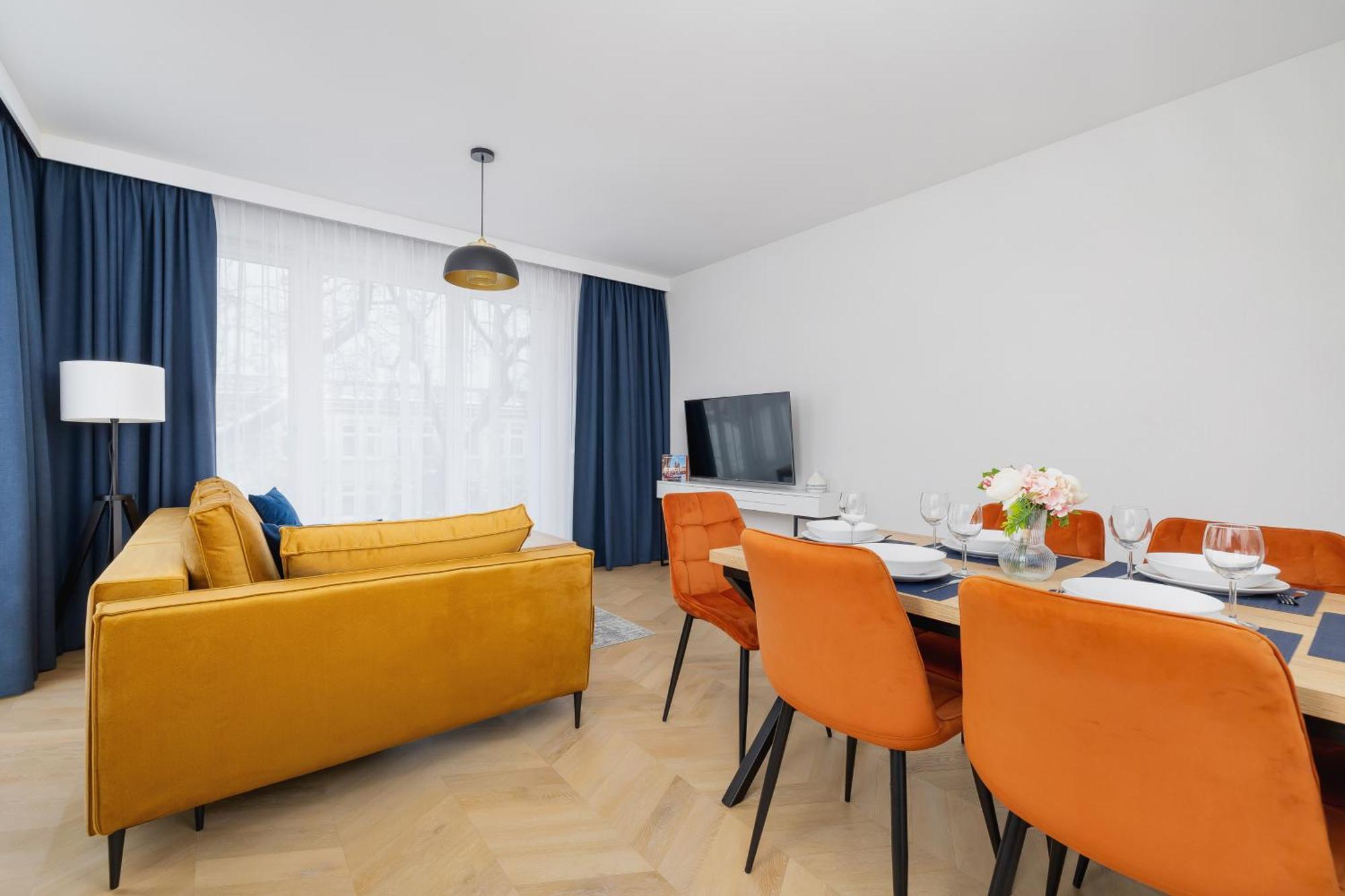 Klimatyzowane W Centrum Krakowa Z Parkingiem I Biurkiem By Renters Prestige Apartment *